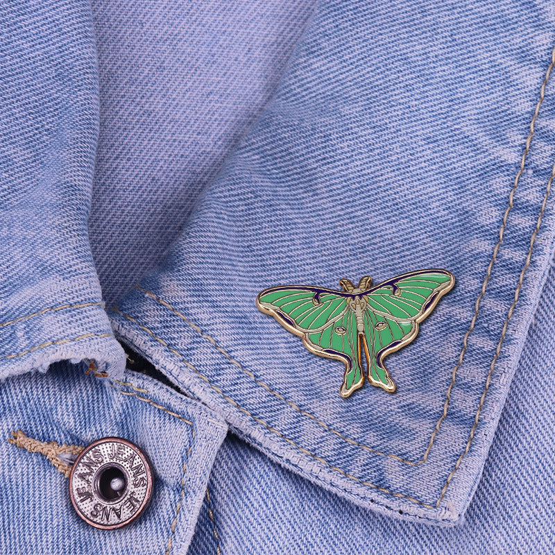 Silkworm Moth Enamel Brooch Fashion Jewelry Accessories