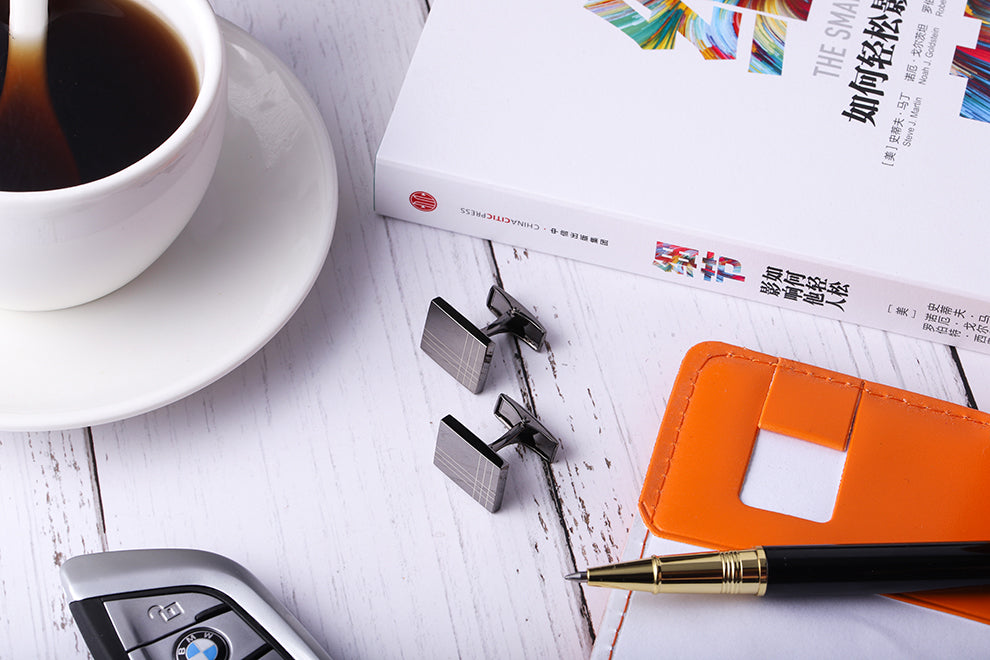 Striped men's French shirt cufflinks