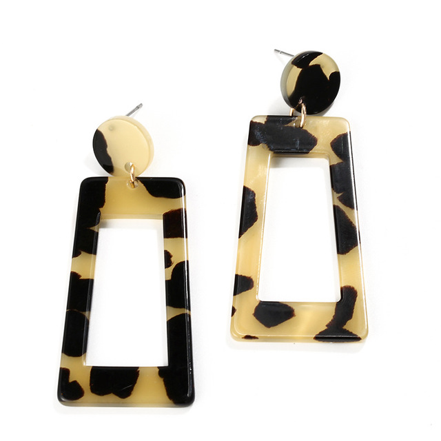 Plate leopard print acrylic Earrings