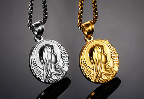 Jesus pendant