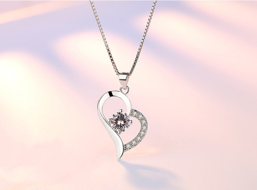 Women's Sweet Heart Shaped Heart Pendant