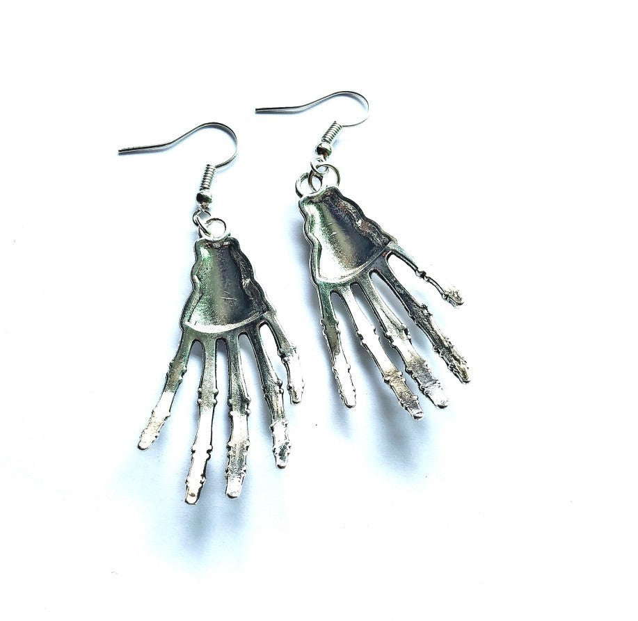 Halloween Vintage Carved Skull Skeleton Hands Earrings