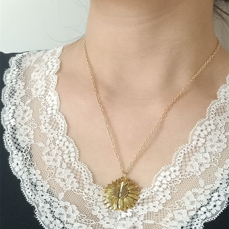 Sunflower Double Lettering Necklace