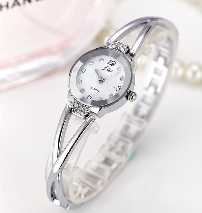 Women's steel belt student bracelet waterproof quartz electronic ladies fashion watch