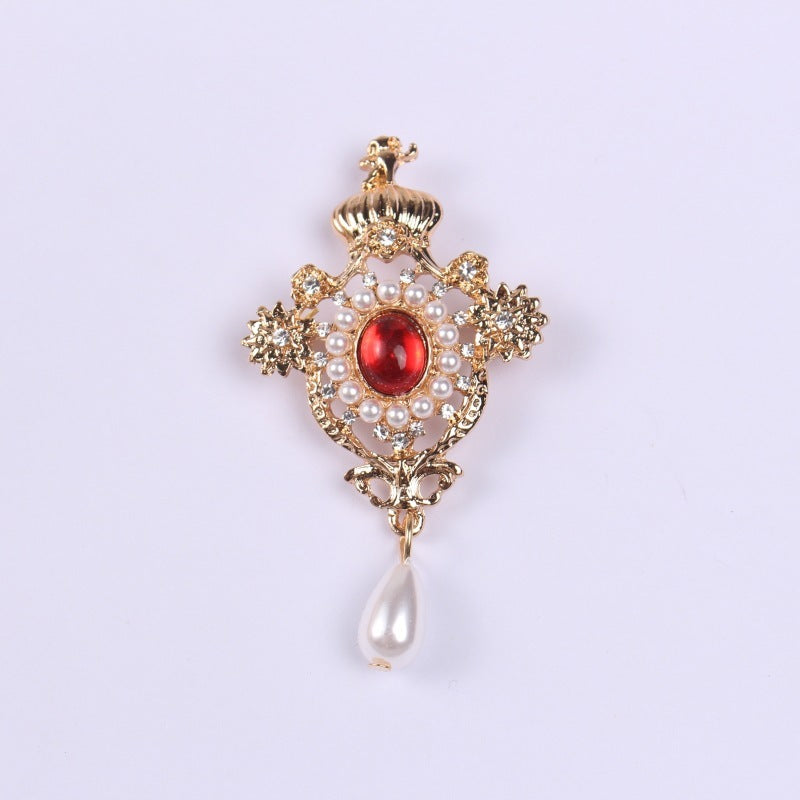 Court Retro Baroque Style Coat Brooch