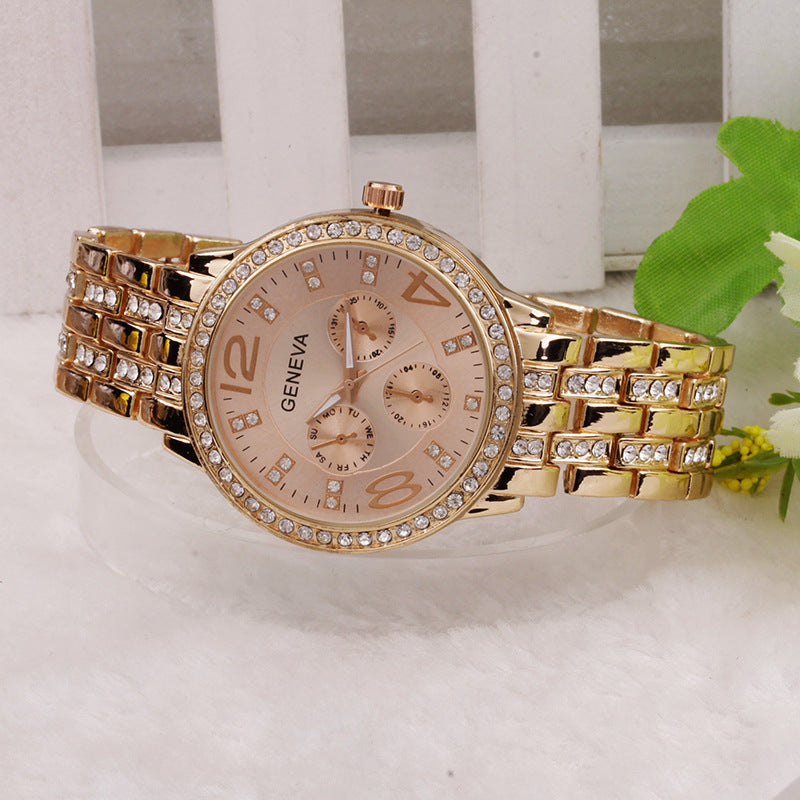 Women's diamond fashion quartz watch