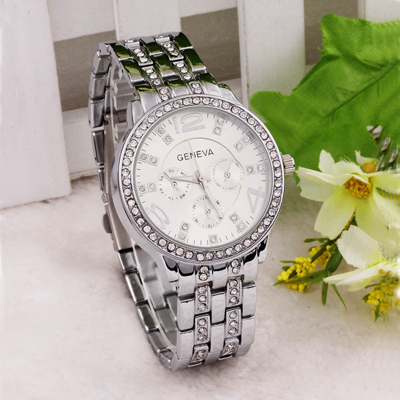 Women's diamond fashion quartz watch