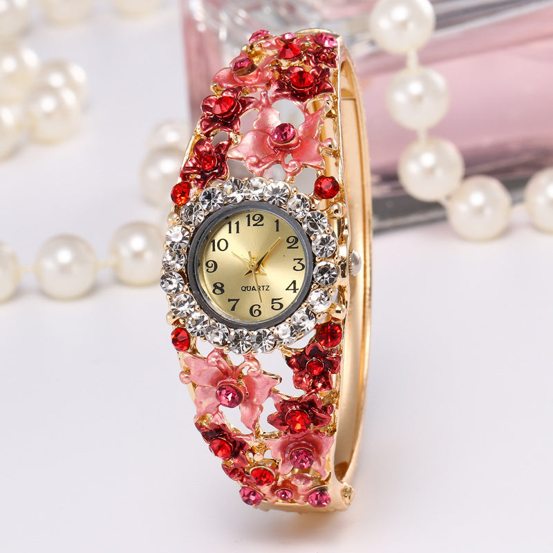 Small flower diamond ladies bracelet watch