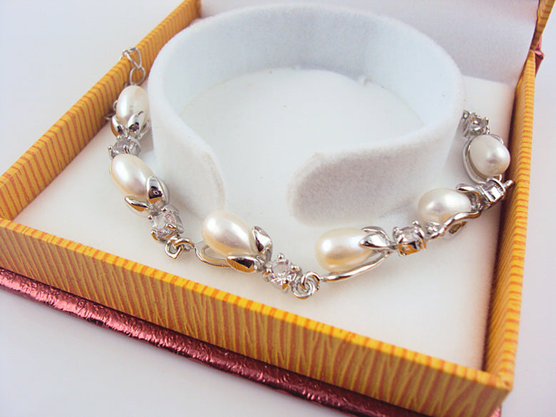 Classic Freshwater Pearl Bracelet