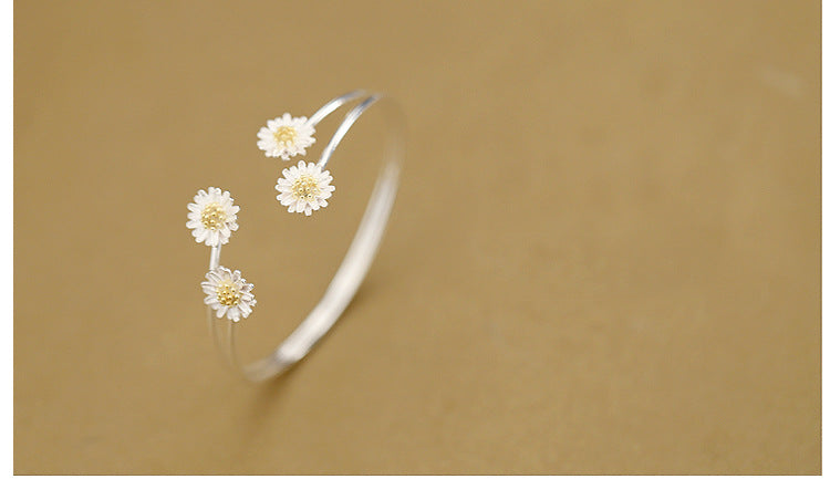 S925 Sterling Silver Bracelet wholesale sweet temperament double Daisy Bracelet Sterling silver jewelry.