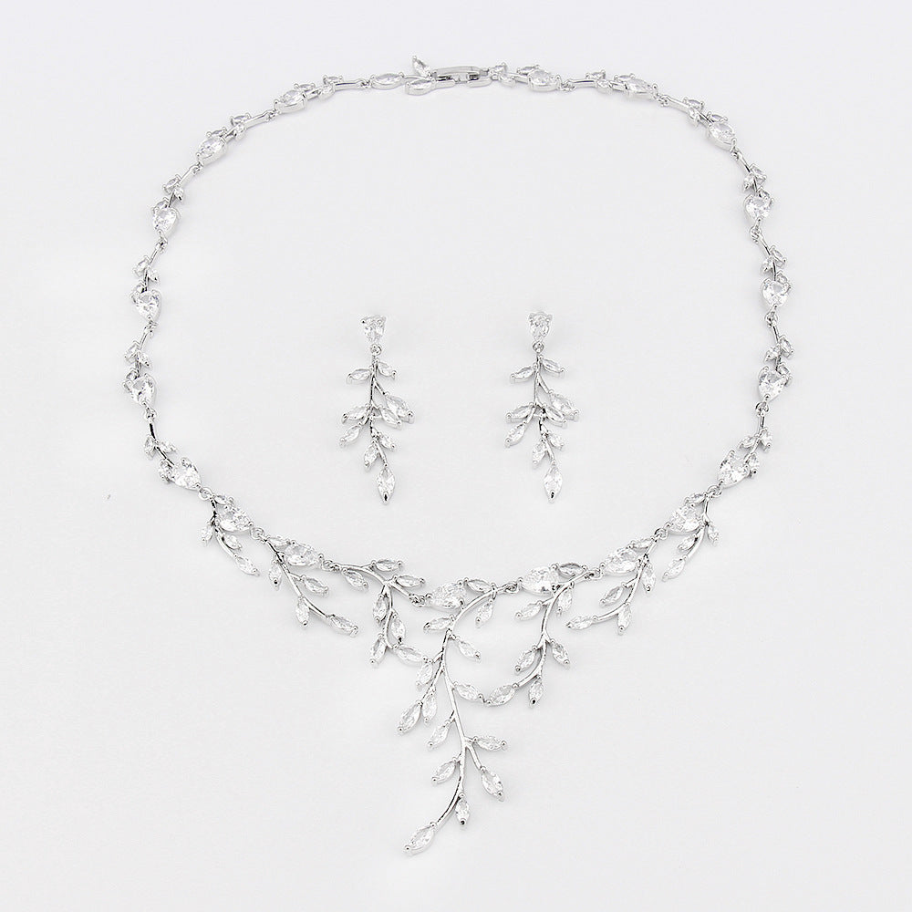 European And American Fashion Minimalist Branch Zircon Necklace