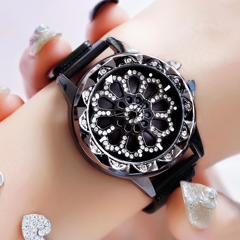 Ladies net celebrity vibrato with the same fashion rotating turntable magnet stone watch