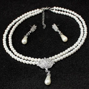 The new suit and pendant jewelry alloy necklace bride wedding accessories