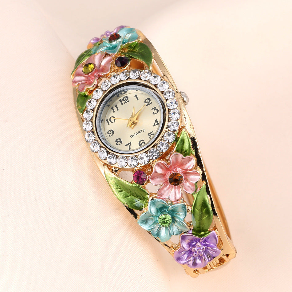 Fashion ladies bracelet watch