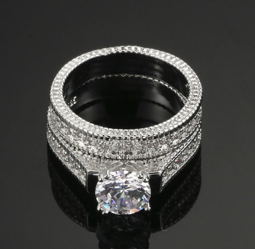 Dazzling European and American Diamond Engagement Ring Set