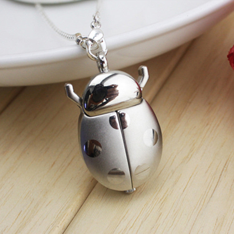 Cartoon beetle hanging chain pocket watch