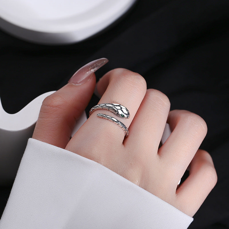 925 Sterling Silver Green Snake Eye Ring Can Be Worn By Men And Women