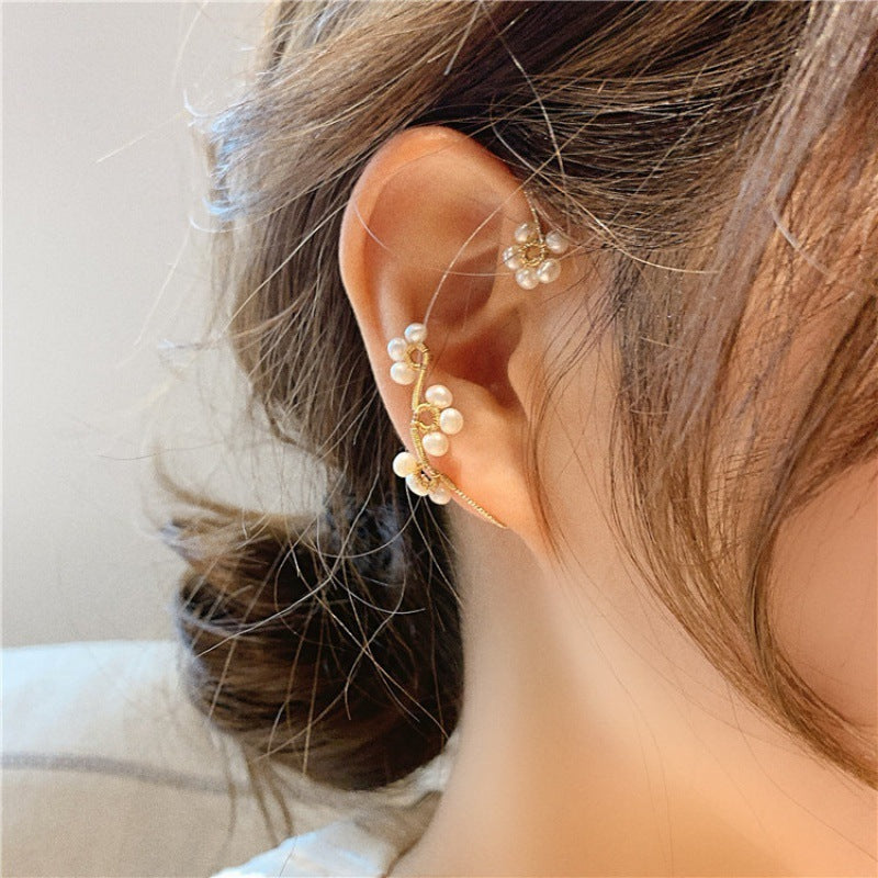 New Summer Fashion Net Celebrity Cold Wind Braided Pearl Earrings