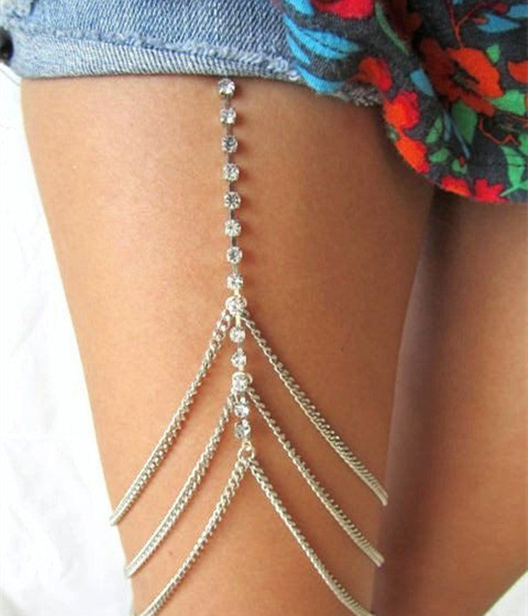 Body chain full of multi-layered leg chains