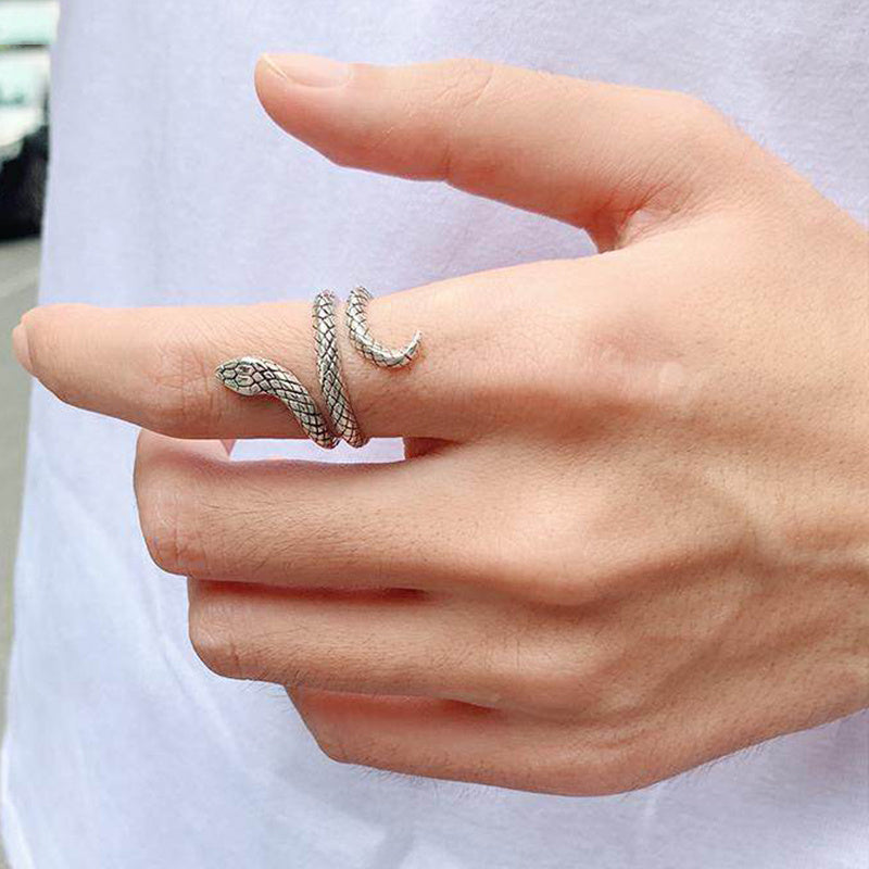 Retro Style Punk Ring Snake Spirit Stereoscopic Aperture Adjustable Jewelry