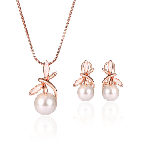 Fashionable Pearl Necklace Earrings Bridal Party Jewelry Set