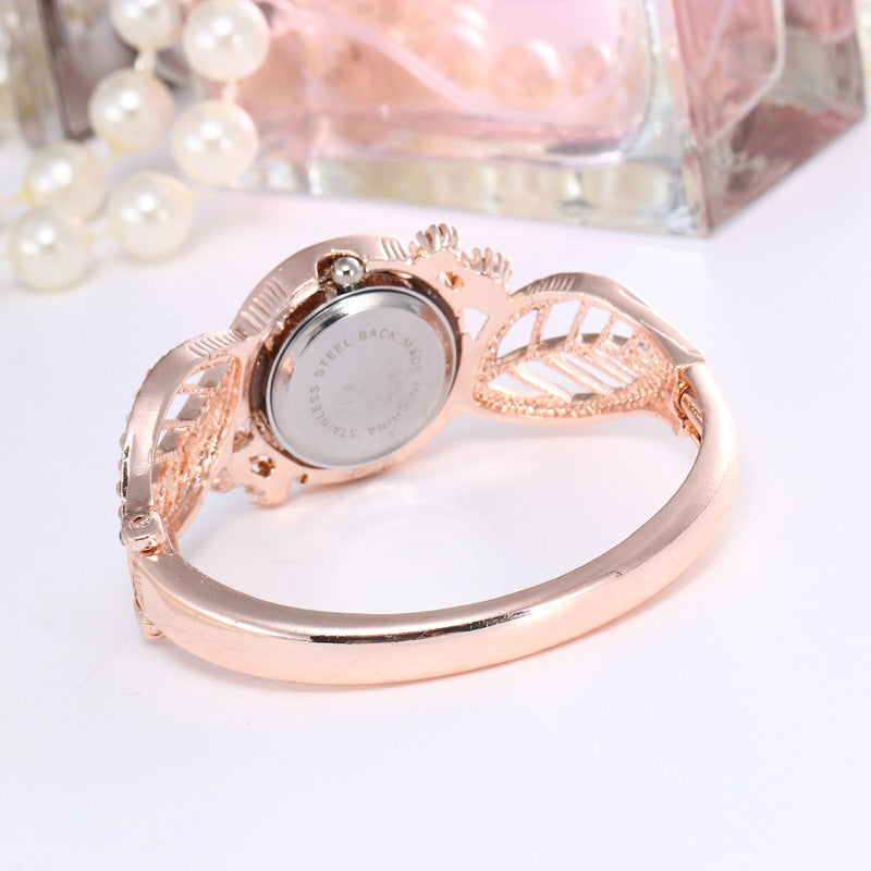 Four-leaf clover diamond bracelet watch