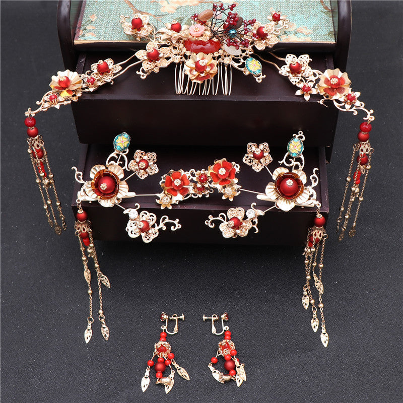 Bridal headdress Chinese style wedding