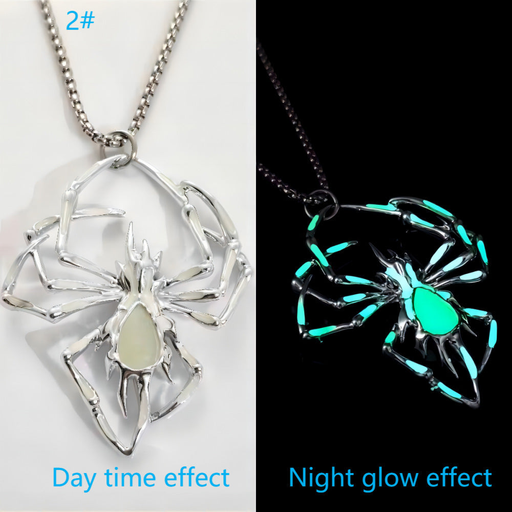Luminous Stereo Spider Necklace - Glow-in-the-Dark Halloween Jewelry