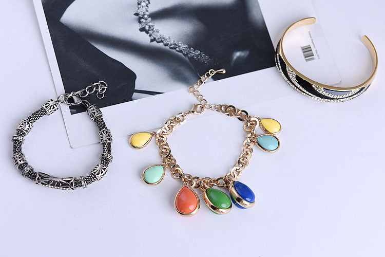 Alloy pearl bracelet