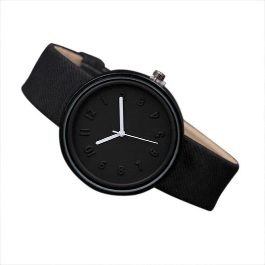 Men's and women's quartz watches