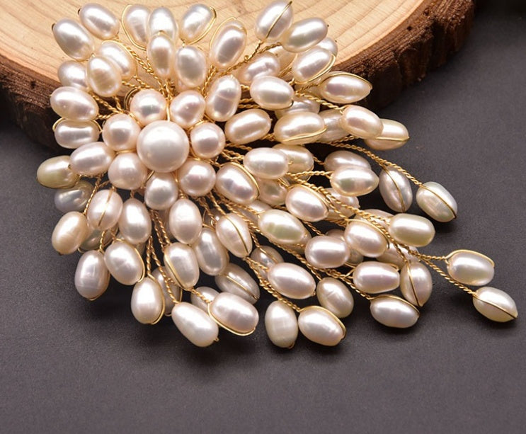Retro Hand-woven Pearl Brooch