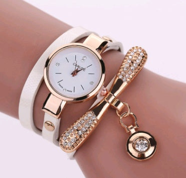 Fashionable Thin Belt Quartz Watch for Women