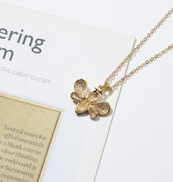 Cute Drop Oil Studded Bee Pendant