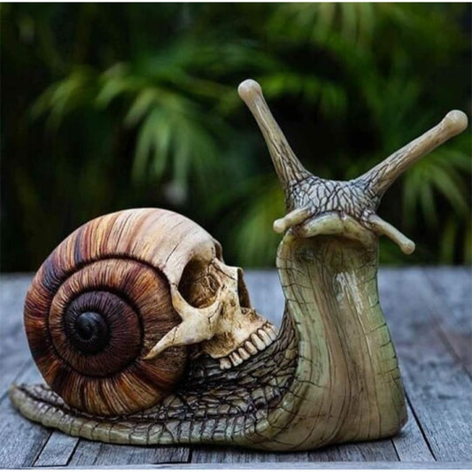 Snail Skull Sculpture Gothic Decoration Snail Statue Patio Snail Figurine Crafts Home Decoration Accessories Kawaii Room Decor