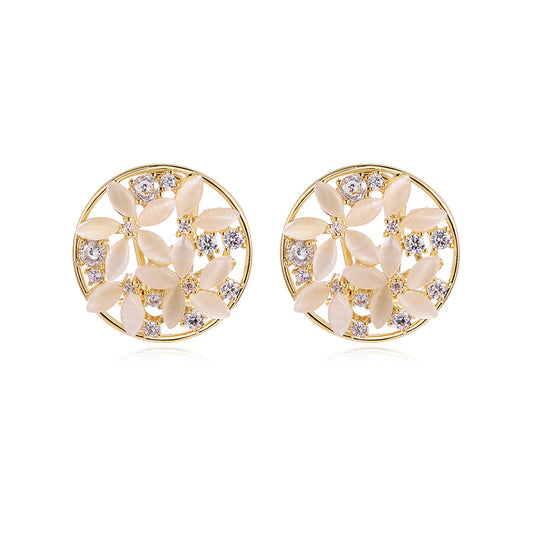 Fashionable High-end Earrings