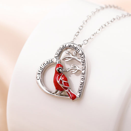 Fashion Creative Cardinal Heart Pendant Necklace