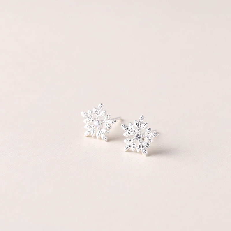 Snowflake earrings