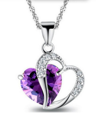 Lady Fashion Heart Pendant Necklace