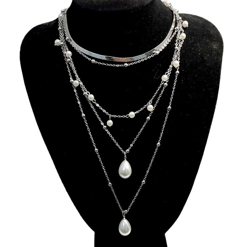 Multi-element pearl necklace