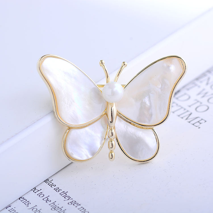 The New Deep-sea Fritillaria Butterfly Pearl Brooch Is Stylish