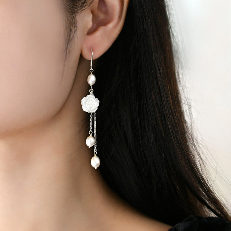 Fashionable Freshwater Pearl Camellia Earrings