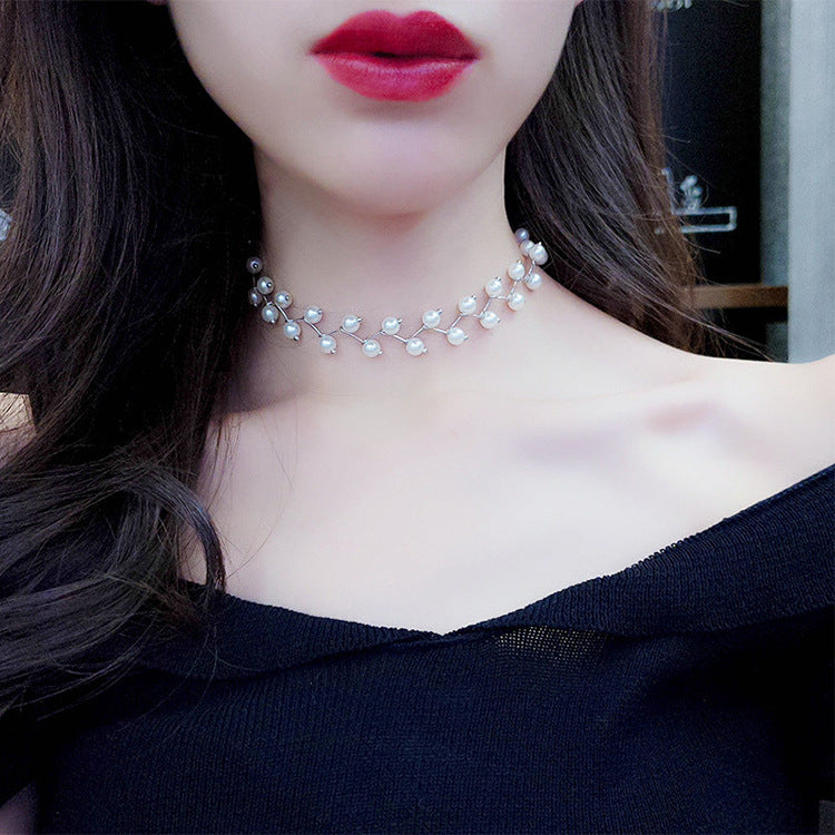 Pearl clavicle chain neck strap simple short paragraph