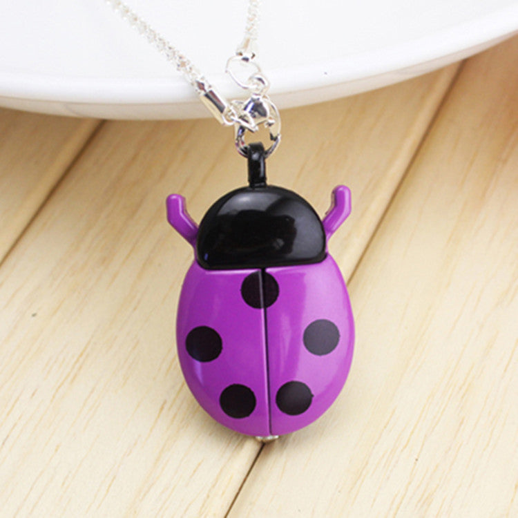 Cartoon beetle hanging chain pocket watch