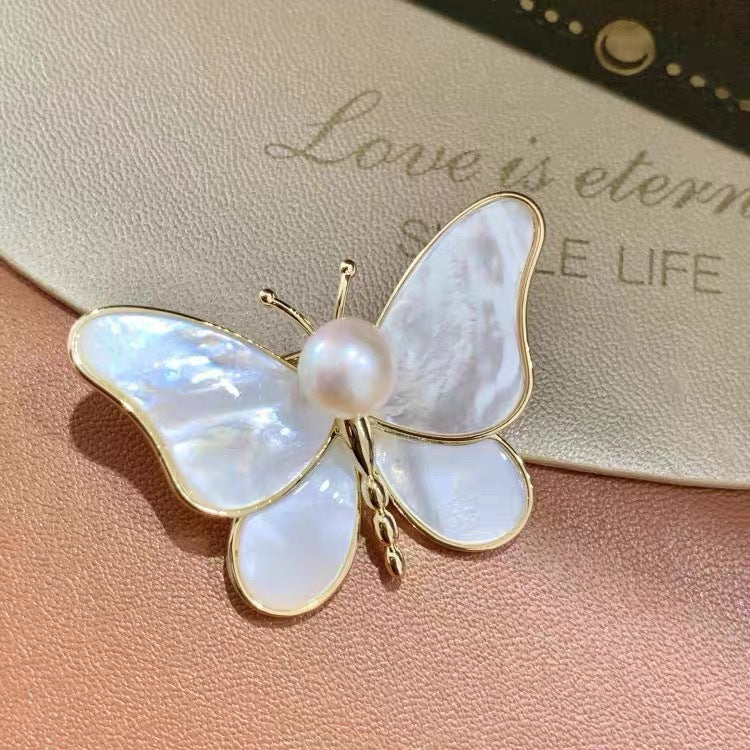 Butterfly Brooch Women's Corsage Sweet Pearl Pin Women's Clothing Accessories