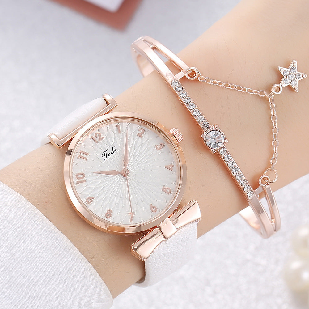 Watch Female Student New Watch Set Fashion Literal Drainage Product Bracelet Set Watch