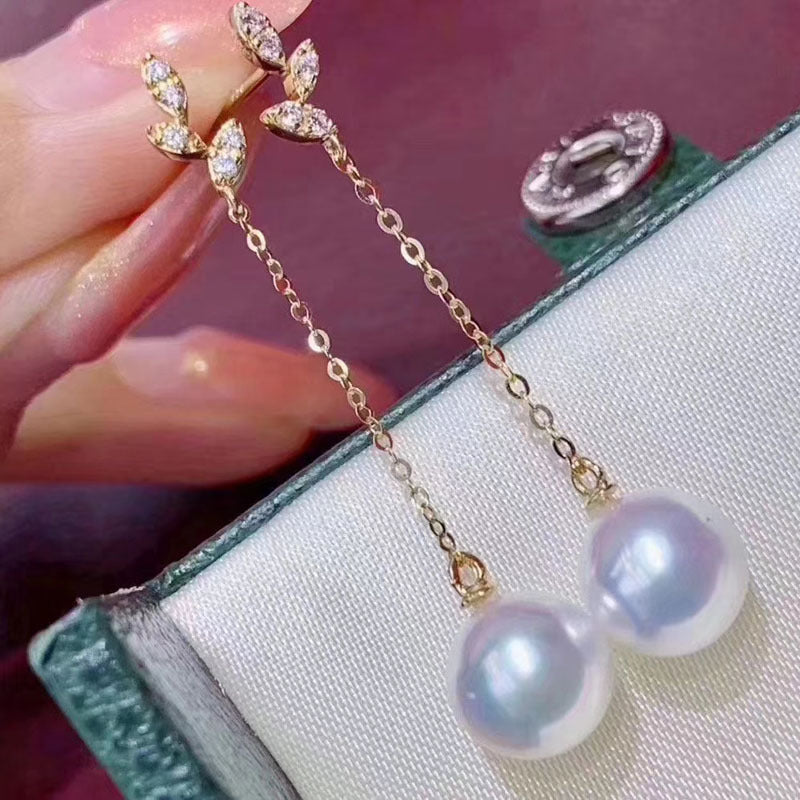 Pearl ear-rings