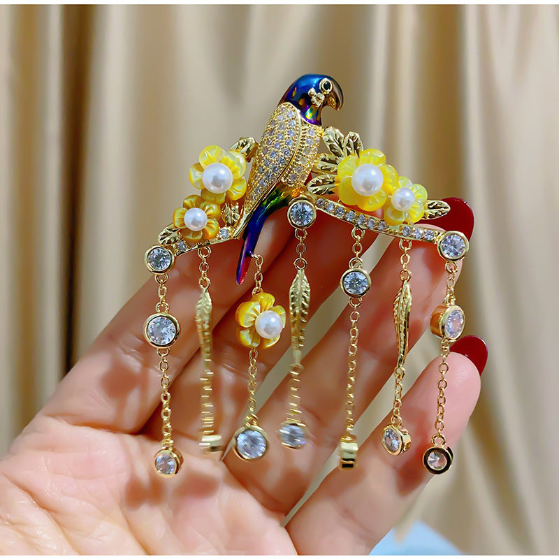 Fashion Luxury Tassel Brooch Branch