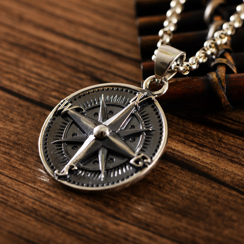 Silver Vintage Distressed Round Compass Pendant Exquisite