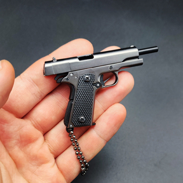 All-metal Model Guns Toys Keychain Pendant