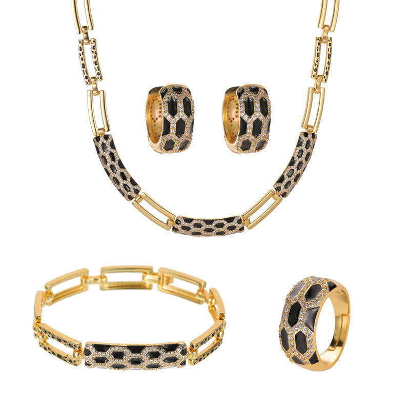 Elegant Crystal Jewelry Set with 18K Gold Plating
